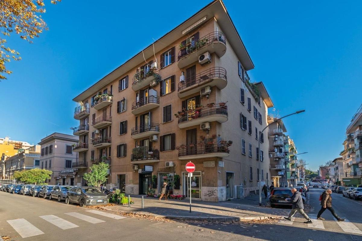 La Eterna Dimora Apartment *